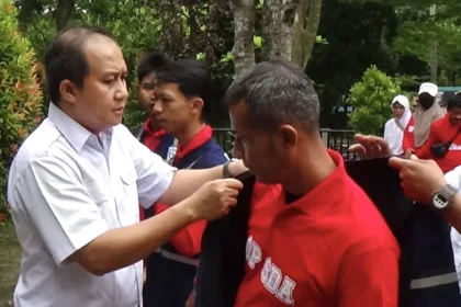 Kepala Bidang SDA DSDABMBK Kota Tangsel Eka Pribawa
